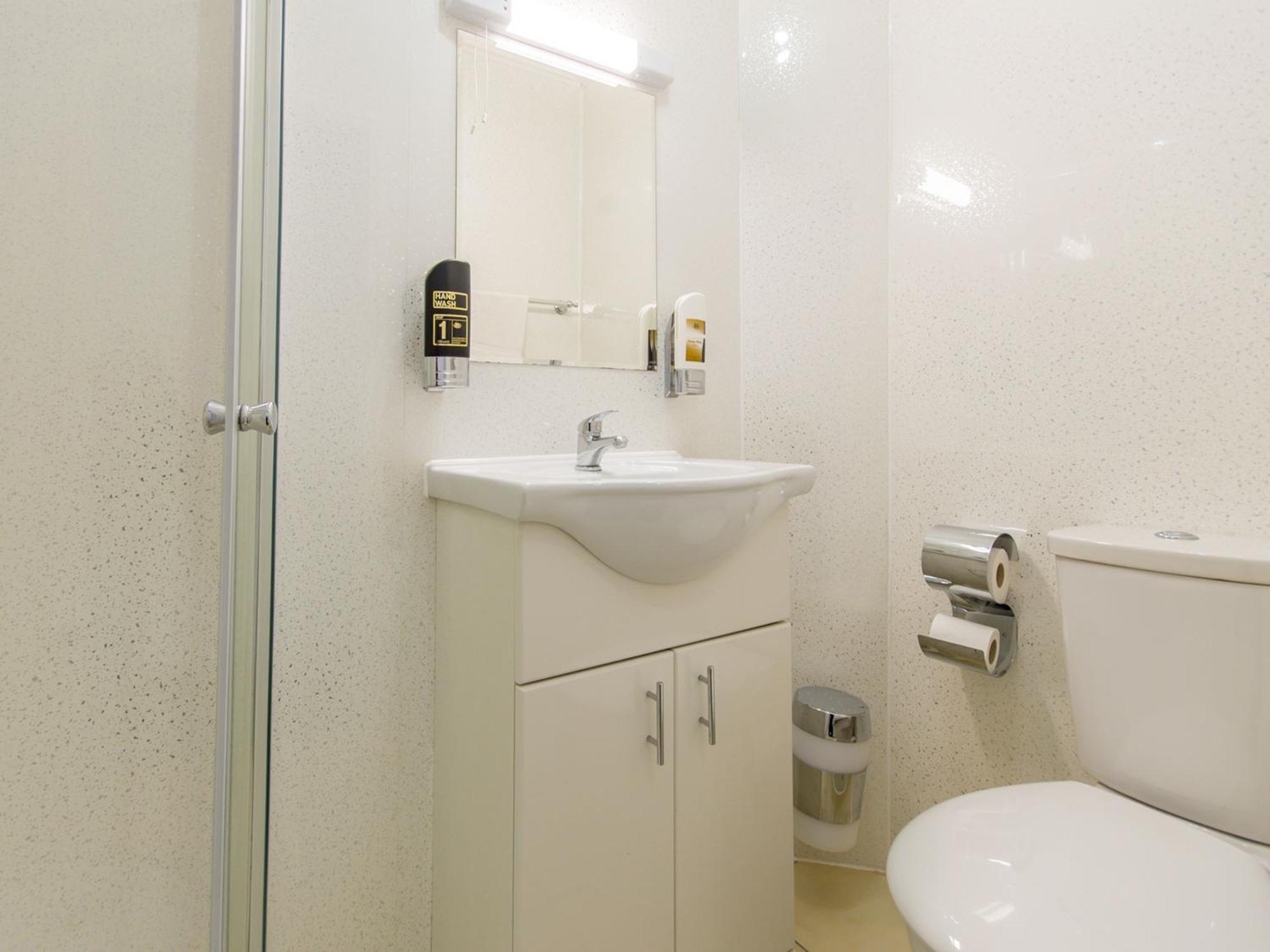 The Cotswold Nottingham Quarto foto
